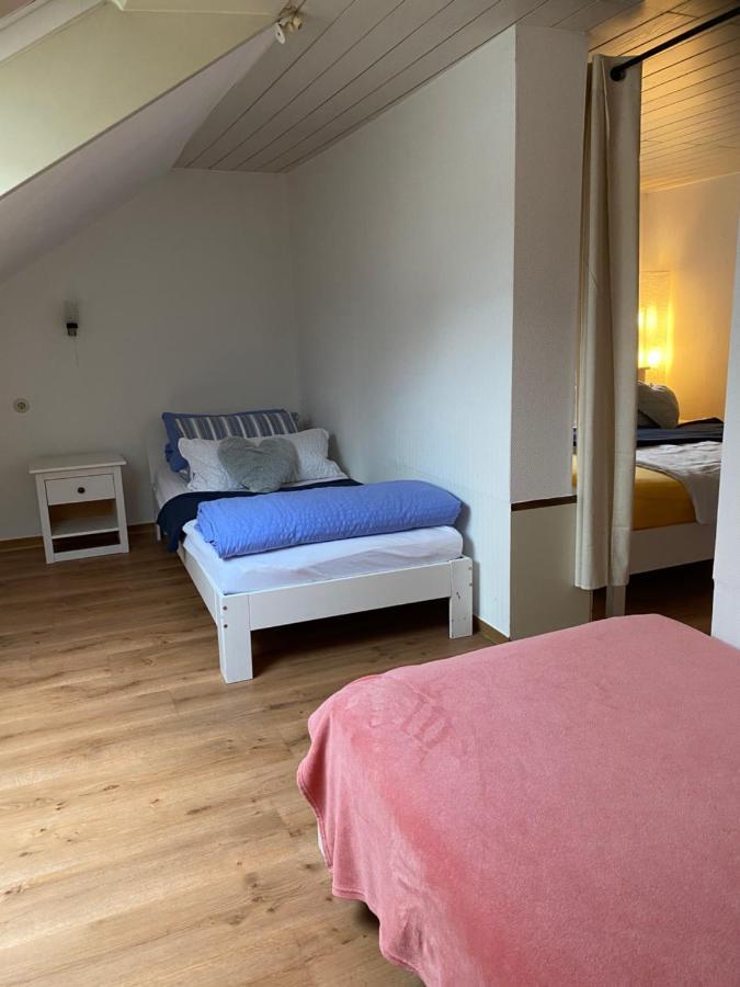 Ferienhaus Loehr Mit Treppenlift Villa โคเบลนซ์ ภายนอก รูปภาพ